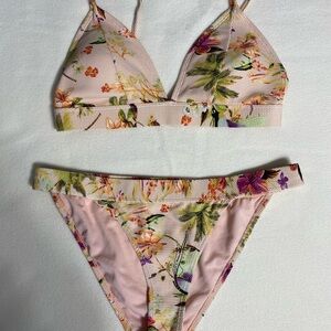 Cabana del Sol Floral Bikini Set